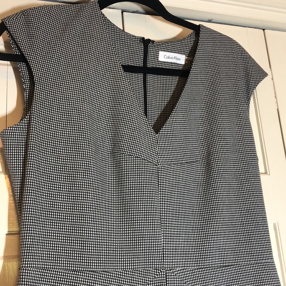 Calvin Klein Houndstooth Cap Sleeve Sheath Career Dress SZ 8 R2 - Picture 2 of 8